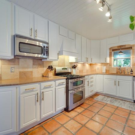 Lovely Lubbock Home With Furnished Deck And Grill Exterior photo